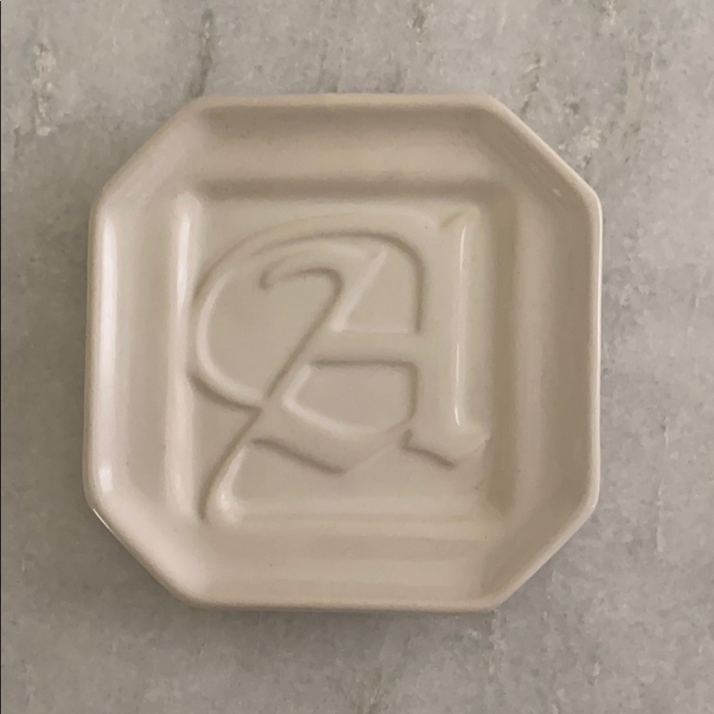 Pottery Barn Jewelry Dish - Picture 1 of 2